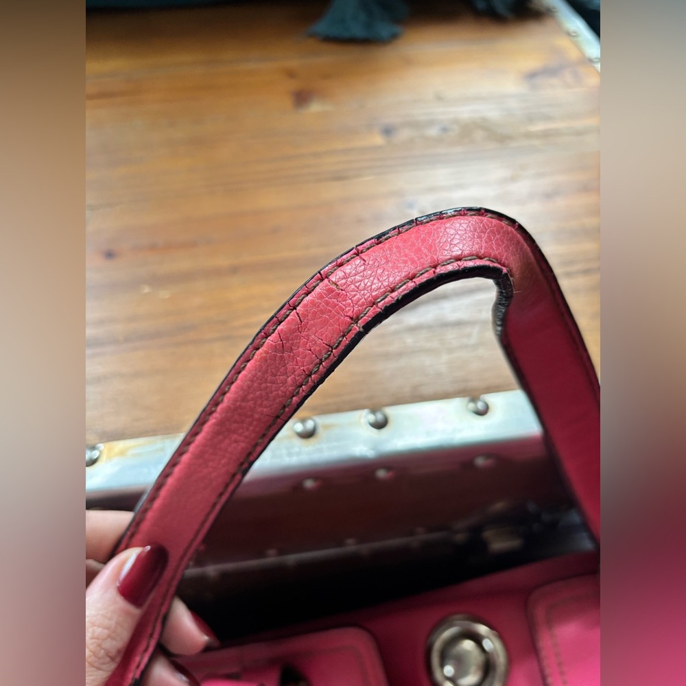 Pink Satchel - Picture 9 of 10